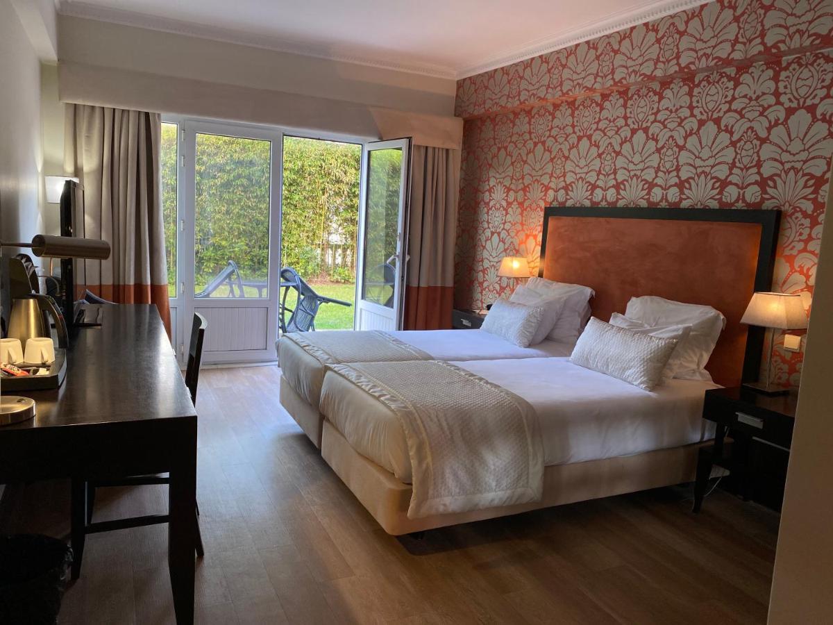 Hotel Inglaterra - Charme & Boutique Estoril Ngoại thất bức ảnh