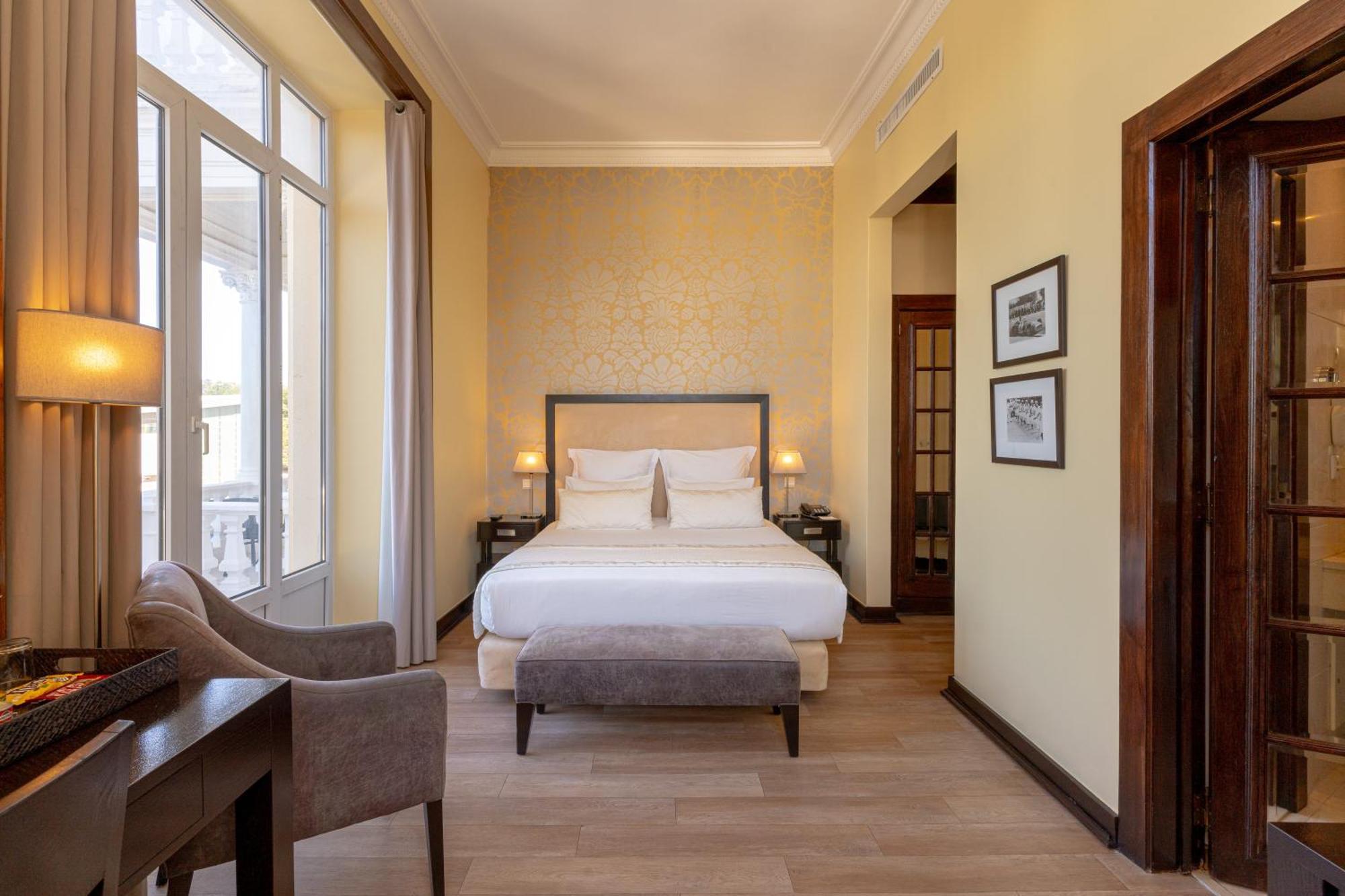 Hotel Inglaterra - Charme & Boutique Estoril Ngoại thất bức ảnh